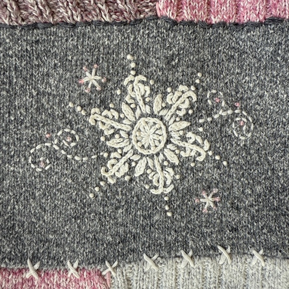 Cozy Patchwork Holiday Christmas Knit Sweater Cardigan – Soft Greys & Pinks - Picture 5 of 7